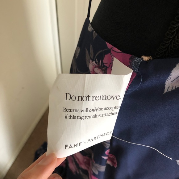 Fame & Partners The Rowen Floral Gown - Picture 4 of 8